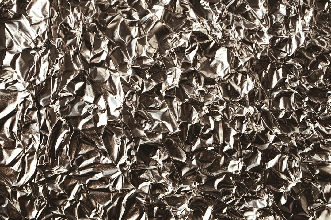 découvrez comment recycler le papier aluminium efficacement pour protéger l'environnement et réduire les déchets.